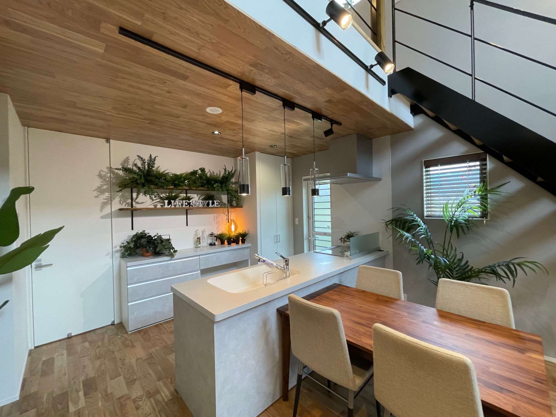 ダイニングキッチン