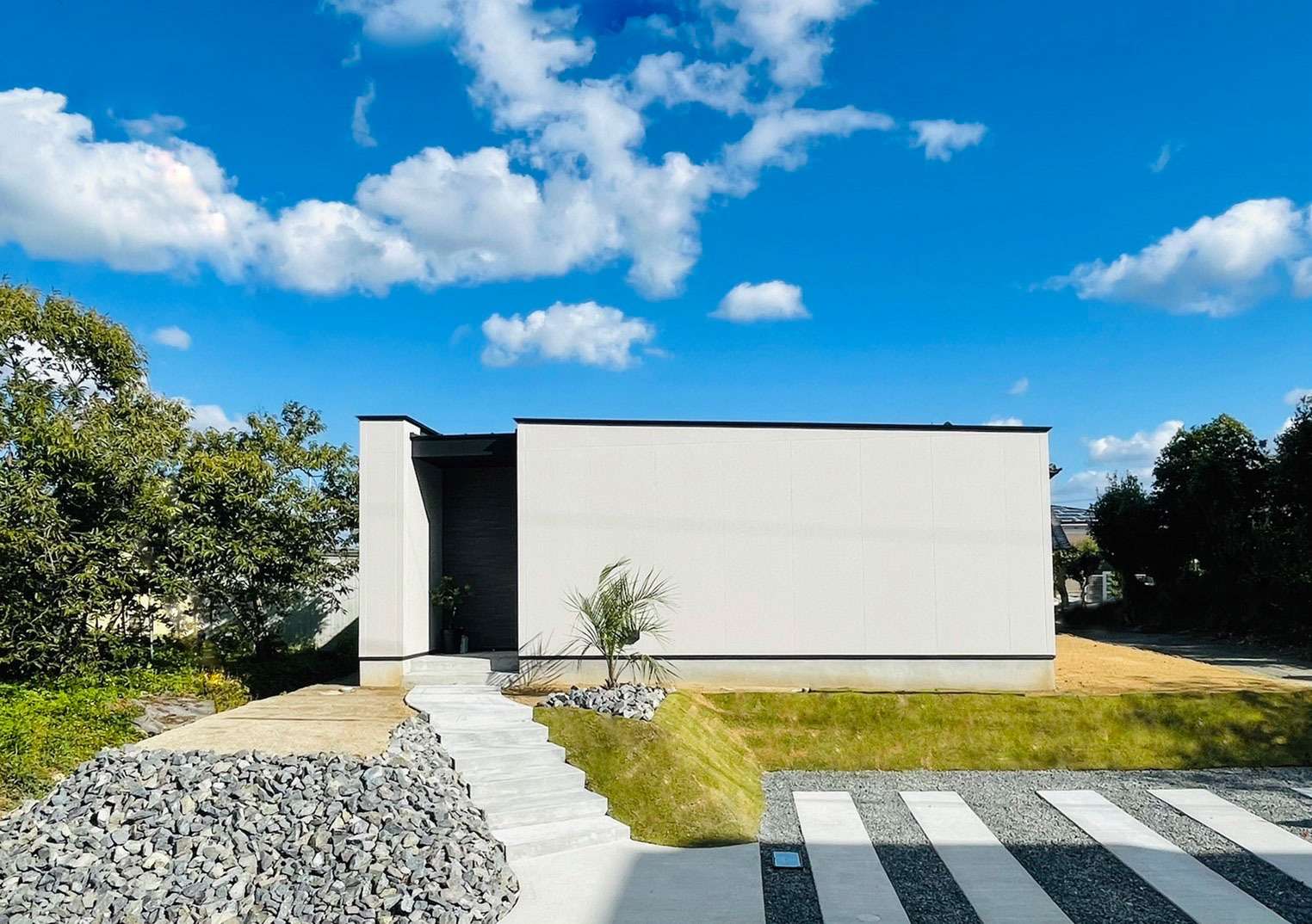 宗像の風景に溶け込む、外観