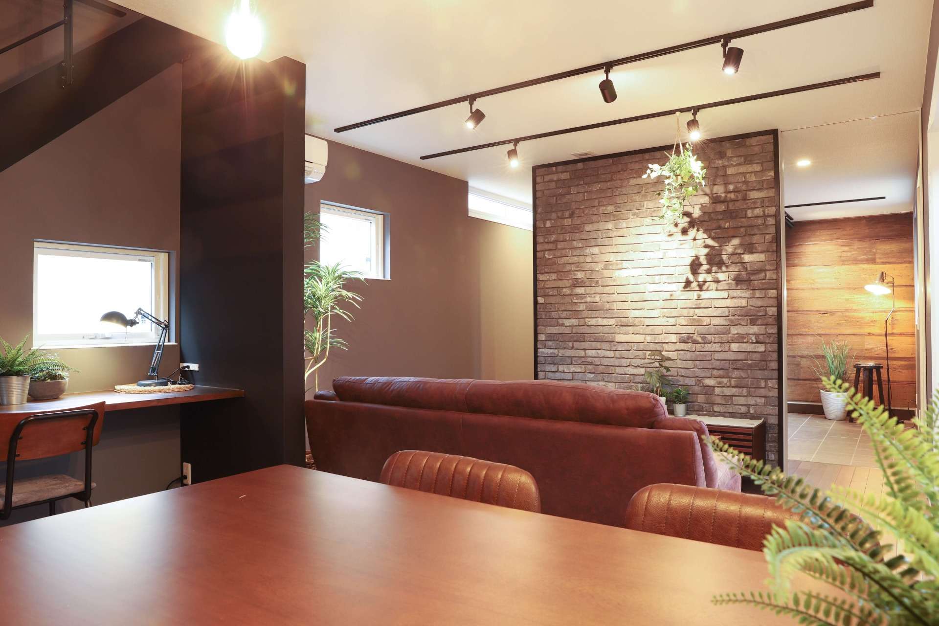 アクセントタイルがインテリアのポイント