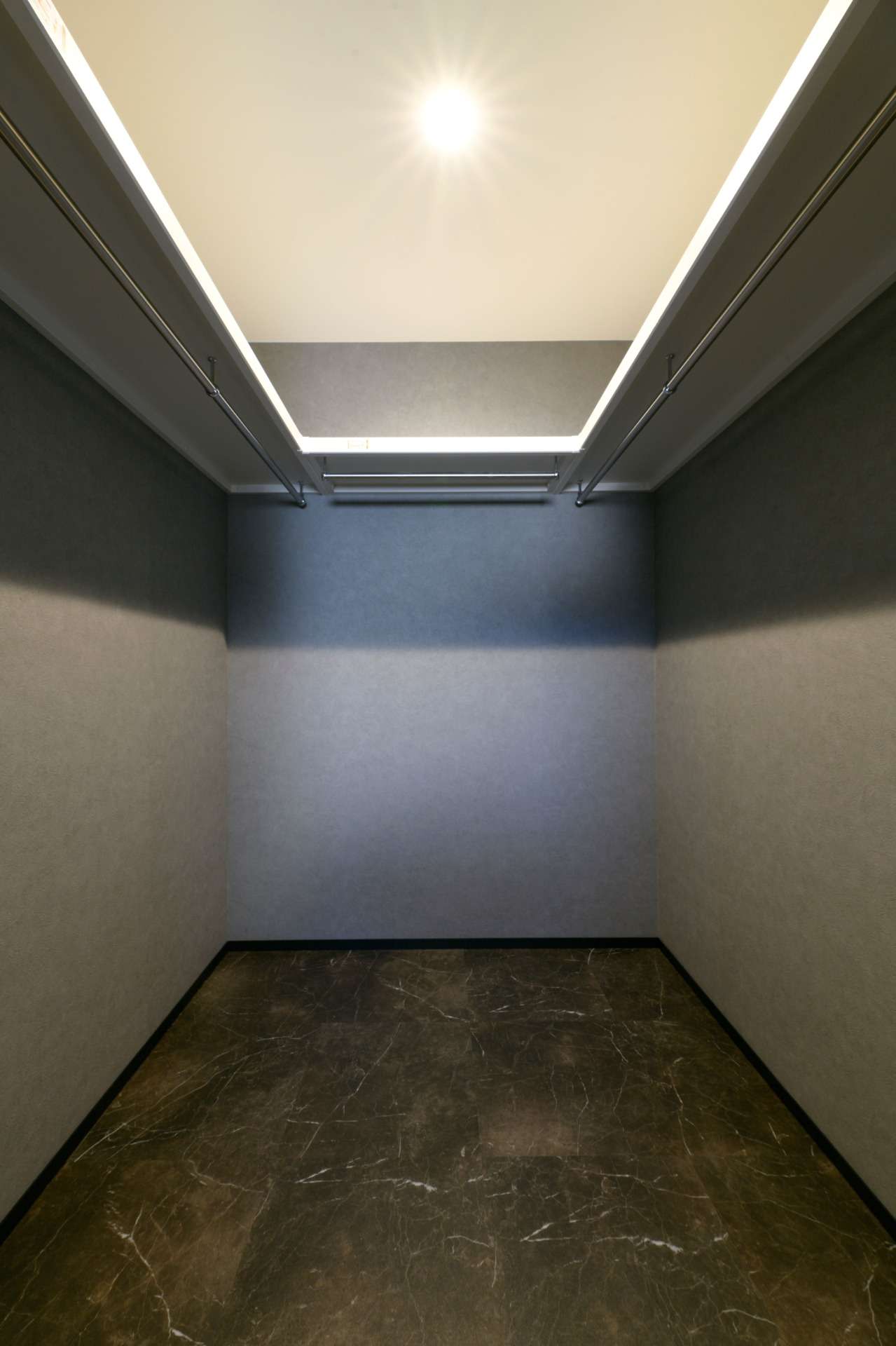 ウォークインクローゼット