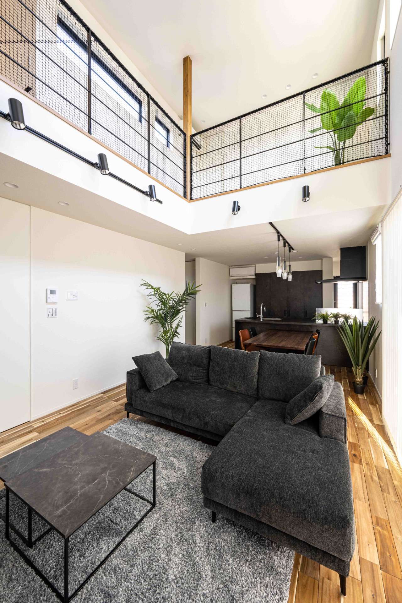 吹抜けリビング