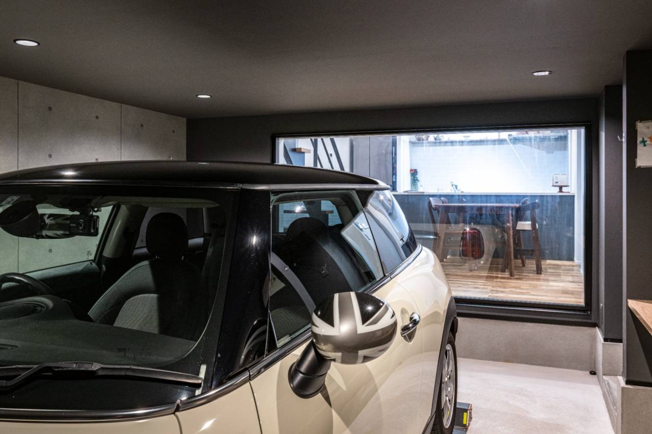 【福岡県福津市】ガレージハウス　ガレージから室内の様子が分かるので子育て世代におすすめです